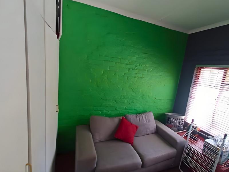 7 Bedroom Property for Sale in Heiderand Western Cape